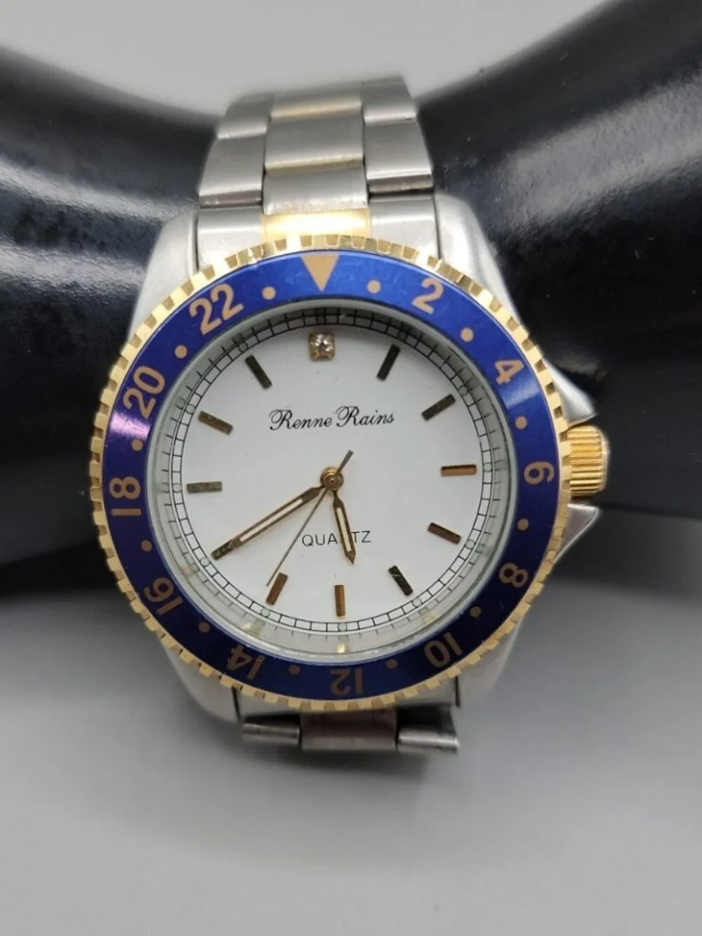 Vintage Renne Rains Stainless Steel Mens Two Tone Watch 8